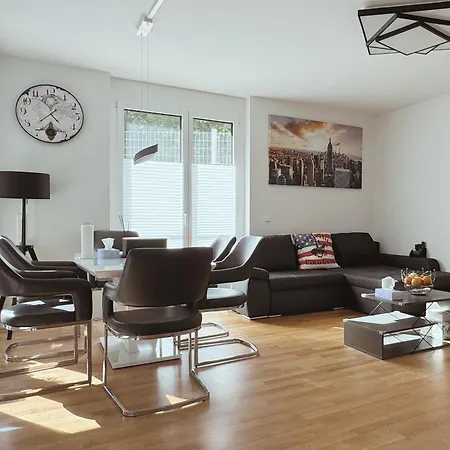 Modern 3-room In Area Apartamento